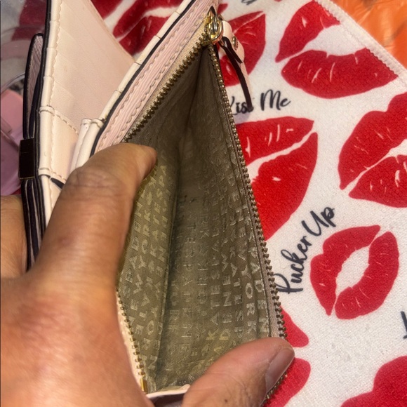 Kate Spade Blush Pink Bow Wallet - Picture 11 of 12